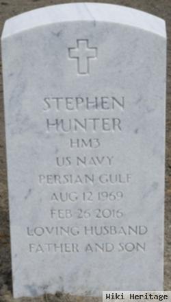 Stephen Hunter