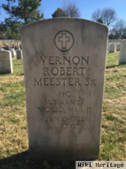 Vernon R Meester