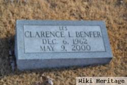 Clarence L "les" Benfer