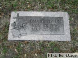 Oma Tipton