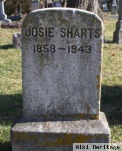 Josie Sharts