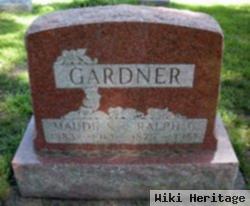 Ralph C Gardner