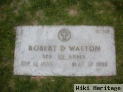 Robert D Walton