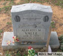 Alberto M. Valle