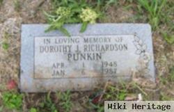 Dorothy J "punkin" Cooks Richardson