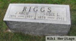 Susie L Stevens Riggs