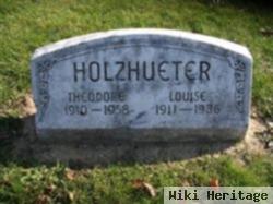 Louise Holzhueter