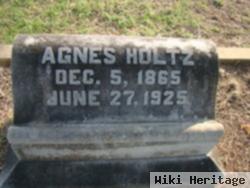 Agnes Holtz