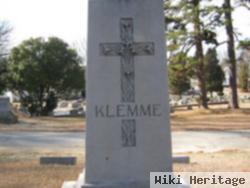 Infant Son Klemme