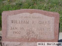 William R Oaks