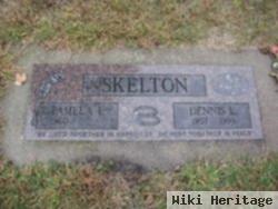 Dennis Lee Skelton