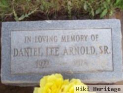 Daniel Lee Arnold, Sr