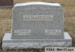 Thomas Edward "ed" Richardson