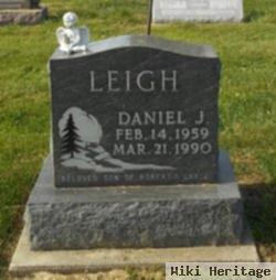 Daniel J. Leigh