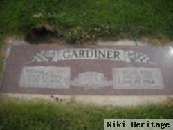 William Joseph "bill" Gardiner