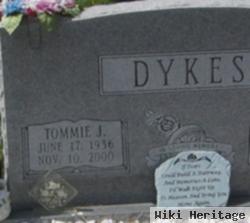 Tommie Jean Compton Dykes