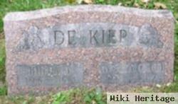 Hulda B. De Kiep