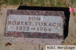 Robert J Tokach