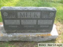 Arthur L Meek