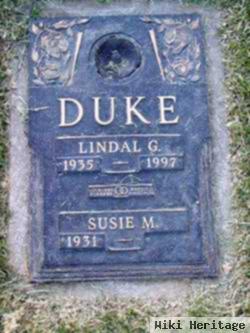 Lindal Gene Duke