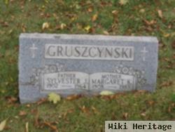 Sylvester J Gruszcynski