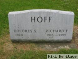 Richard F Hoff