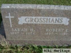 Robert Earl Grosshans