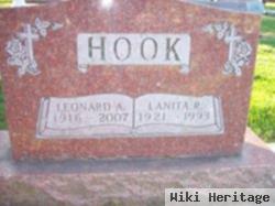 Lanita R Hook