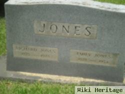 Richard Jones