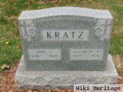 Elizabeth W Kratz