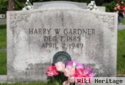 Harry W Gardner