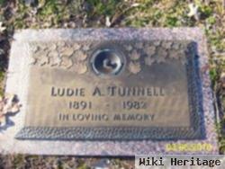 Ludie A Tunnell