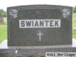 Chester Swiantek