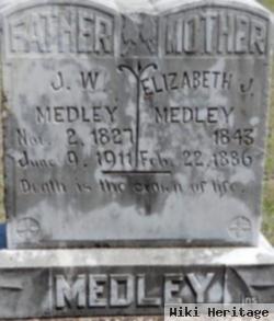 Elizabeth J Medley