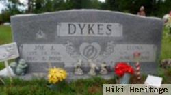 Leona B Dykes