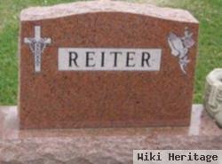 Harry M Reiter