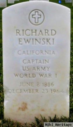 Richard Ewinski