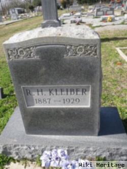 Rudolph H Kleiber