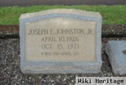 Joseph E Johnston, Jr