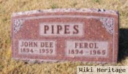 John D Pipes