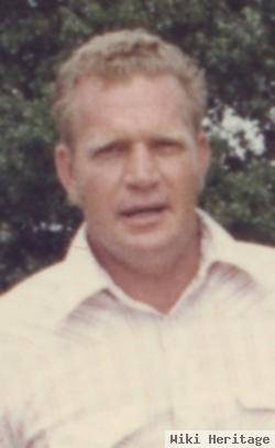 Robert "bob" Gregg