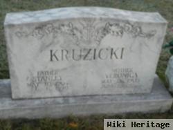 Stanley Kruzicki