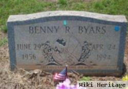 Benny R Byars