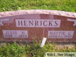 Hattie G Henricks