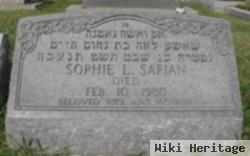 Sophie L Safian