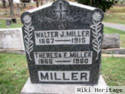 Theresa E Miller