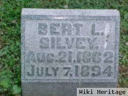 Robert L "bert" Silvey