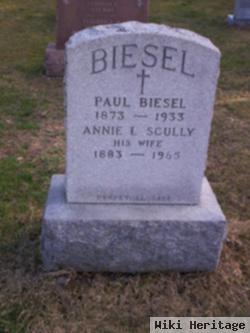 Annie L Scully Biesel