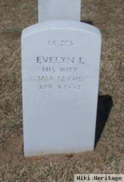 Evelyn L Wooley