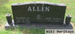 Mickey Allen